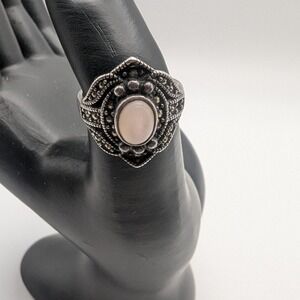 Sterling Silver Ring Oval Mother of Pearl Marcasite Accent Design Sz 6.25  READ